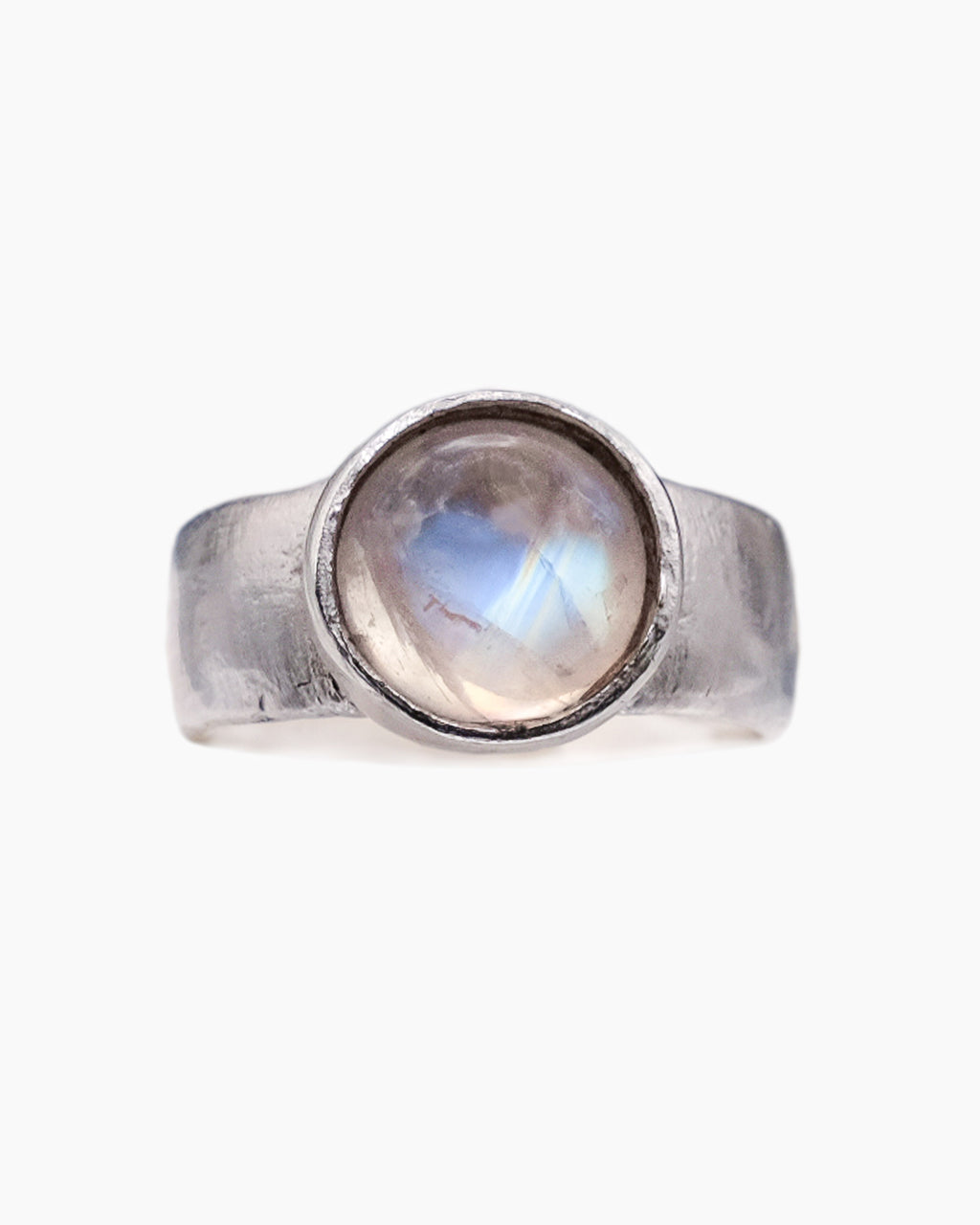 Silver ring with a moonstone